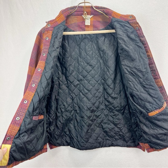 Duluth Trading Co. Folklore Flannel Quilt Insulated Shirt Jacket Plaid Large - Picture 8 of 10